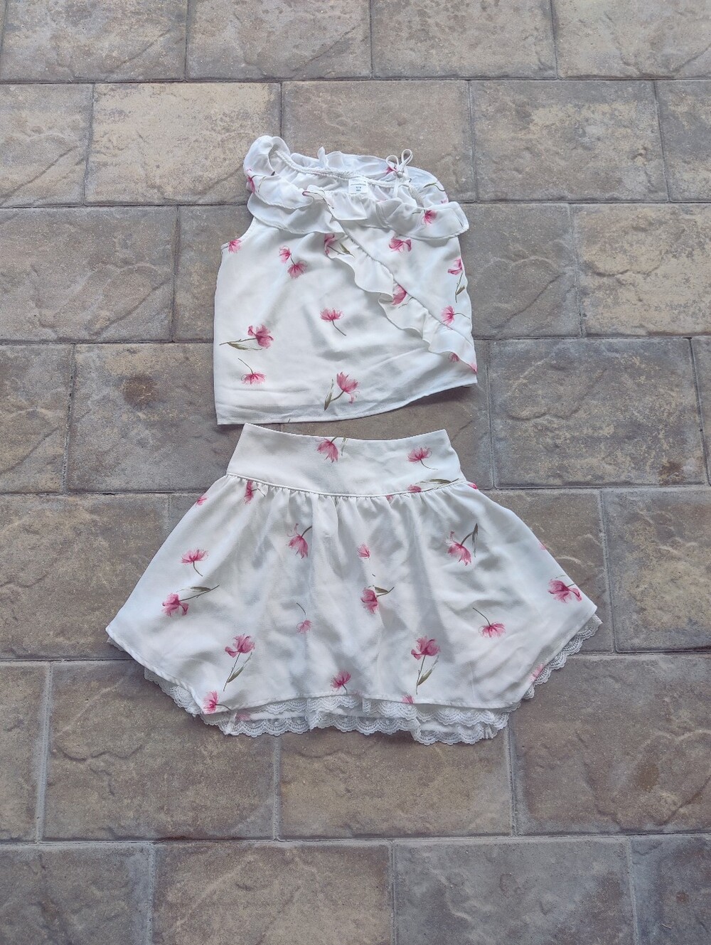 White Floral Ruffle Crop Top & Skirt Set From Abercrombie Kids Size 15/16